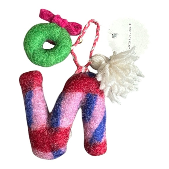 Anthropologie Jolly Felt Monogram Letter “N” Ornament NWT Colorful Bespoke - Picture 4 of 4